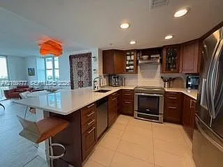 The Aston Condo — Photo 3