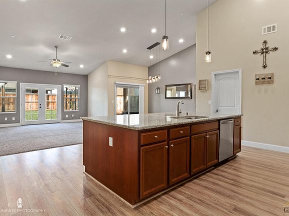 2nd image of 9202 Scenic Woods Ln