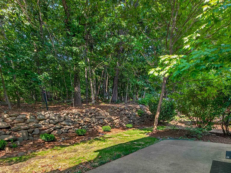 225 Harvest Dr — Photo 42