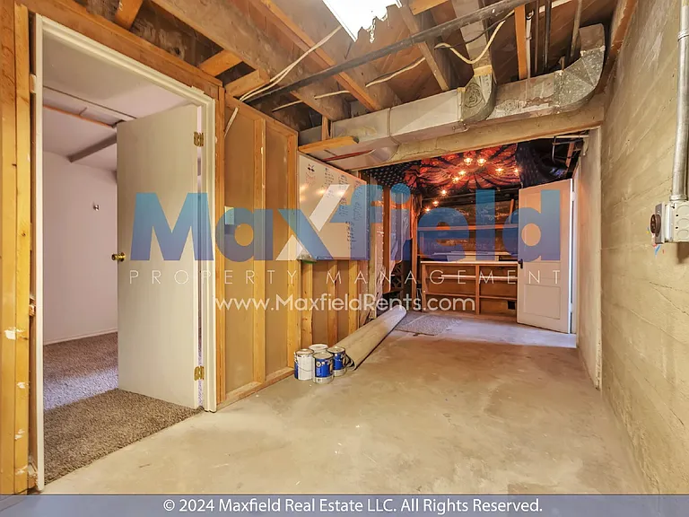 1525 E 2100 S — Photo 9