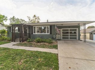 333 Adams Ave, Omro, WI 54963