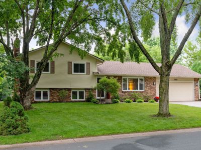 11471 Kensington Dr, Eden Prairie, MN, 55347