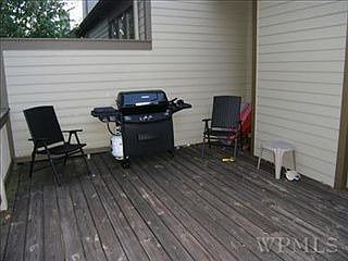 4th image of 906 Heritage Hls Unit B