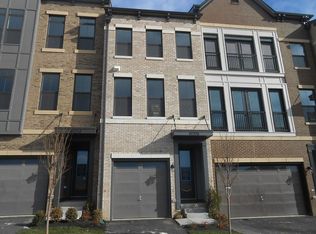 42306 Impervious Ter, Ashburn, VA 20148