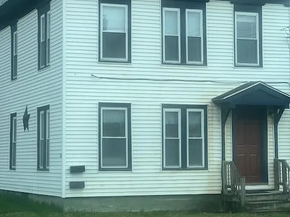 68 W West Broadway, Lincoln, ME 04457