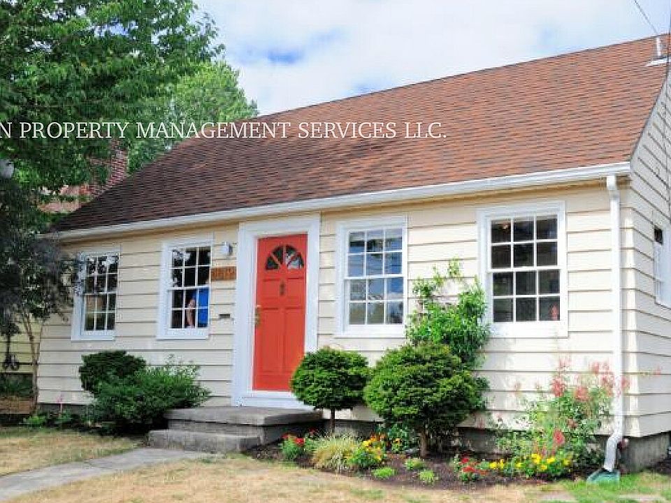 1st image of 4819 NE 35th Pl #A