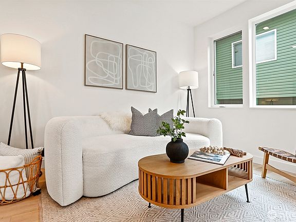 4th image of 6507 19th Avenue NW