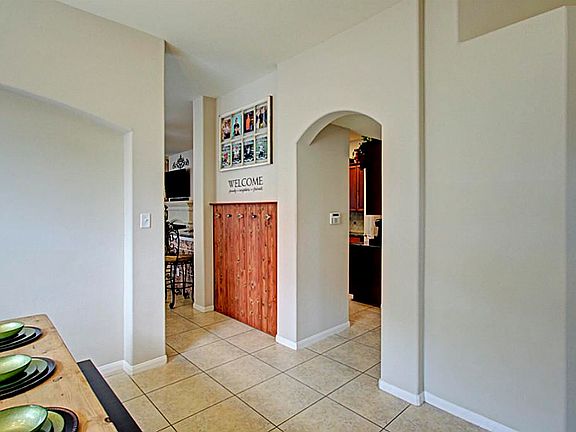 5th image of 18543 Bristol Point Ln