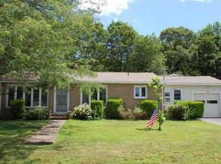 58 Annette Ave, Woonsocket, RI 02895