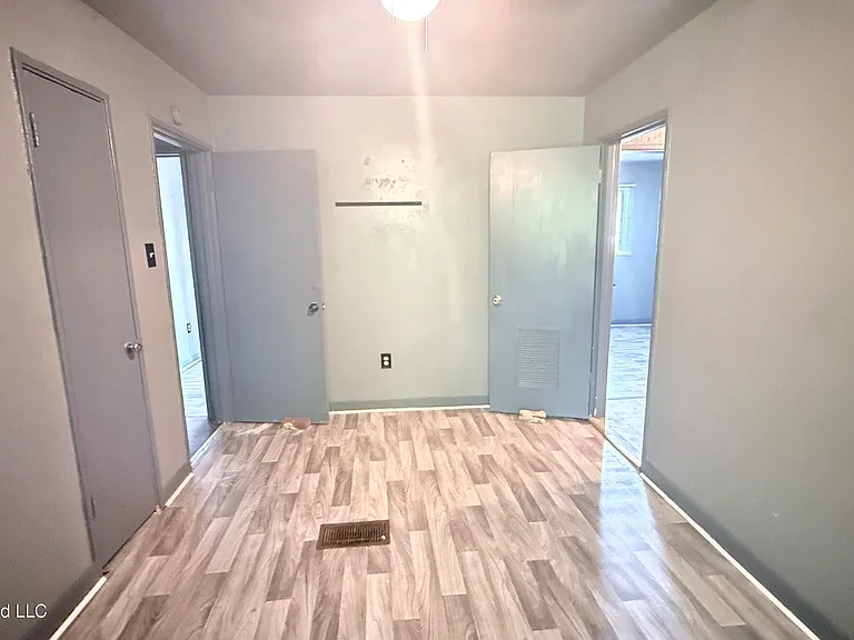 2904 Woodside Dr — Photo 15
