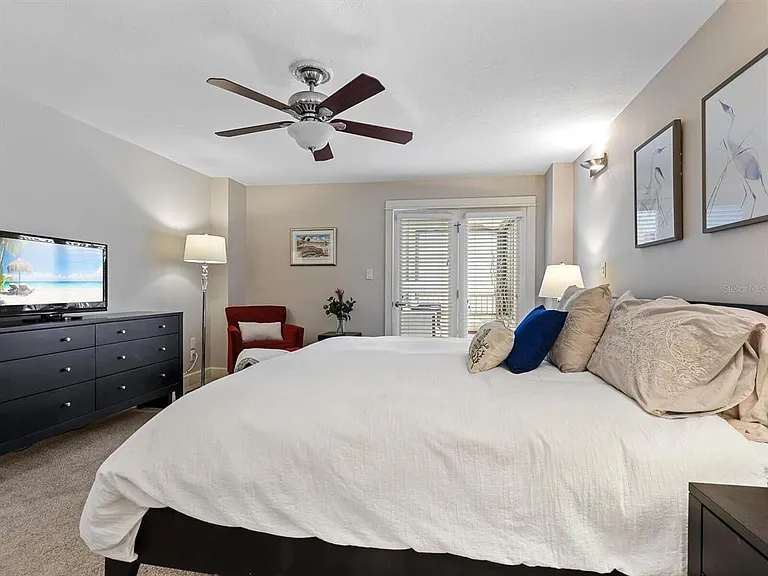 5760 Midnight Pass Rd #208D — Photo 22