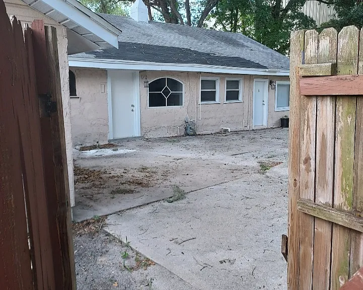 627 State Ave #B — Photo 5
