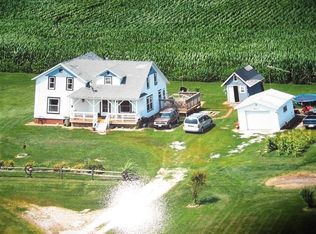 17660 N 1700th Rd, Bushnell, IL 61422