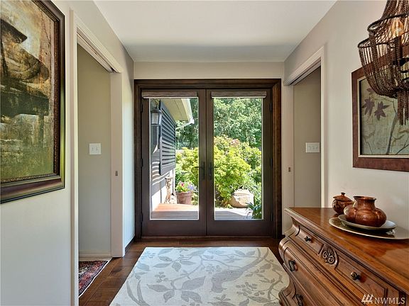 5th image of 5721 196th Ave NE
