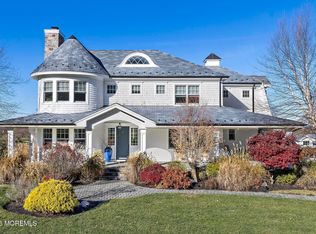 9 Beacon Hill Rd, Atlantic Highlands, NJ 07716