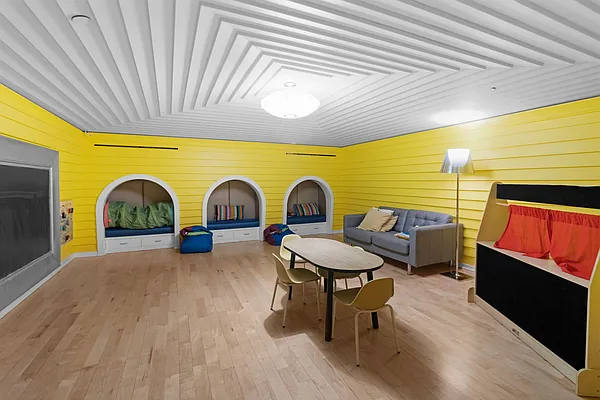 Sold by HomeDax Real Estate | media 12