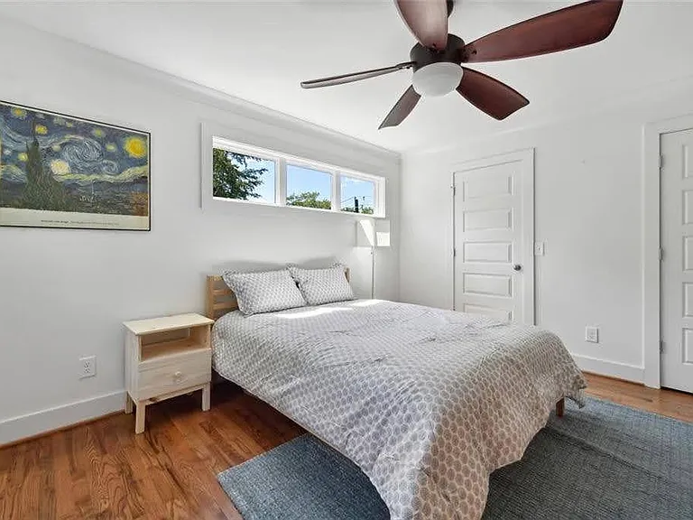 1237 Milton Ter SE — Photo 21
