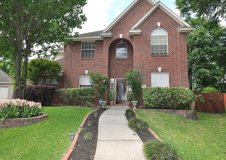 Nice home in the community of Cypress Forest Estates.