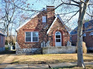 5712 Arendes Dr, Saint Louis, MO 63116