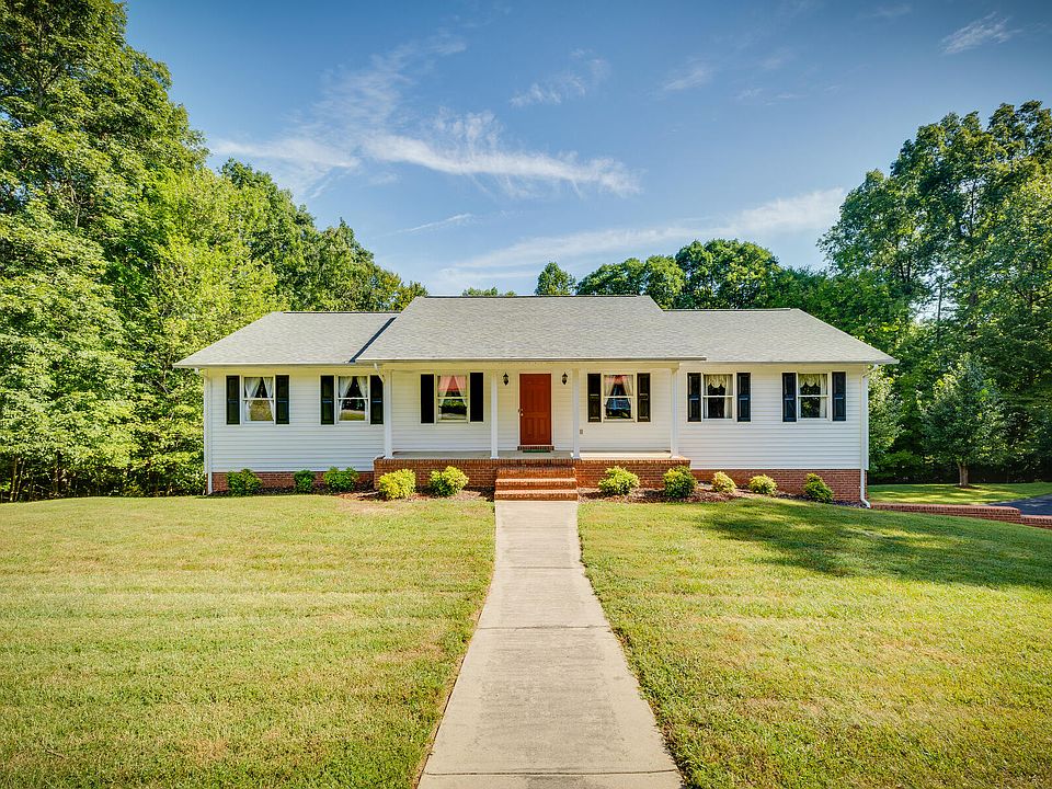 1st image of 500 Doe Meadow Ct