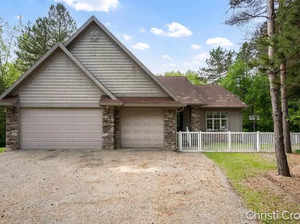 15105 Eagle Ridge Rd, Eagle, MI 48822