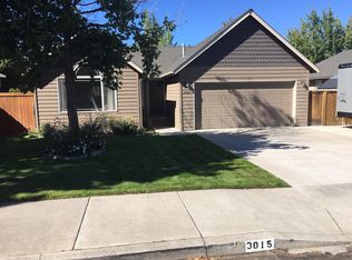 3015 NE Pacific Crest Dr, Bend, OR 97701