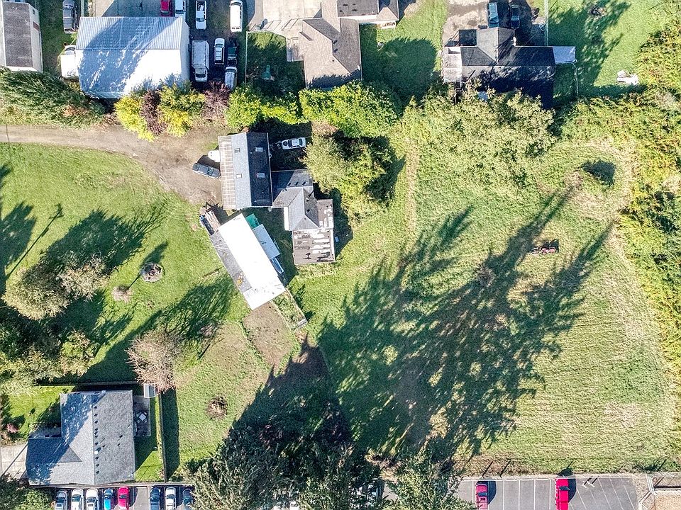 1st image of 251 Barnes St