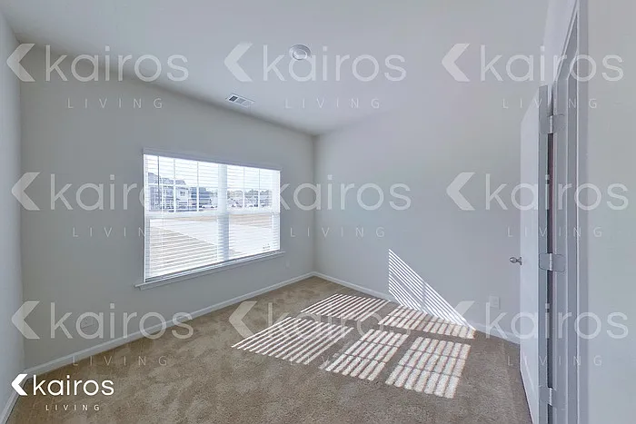 3494 Bridgewood Dr — Photo 13