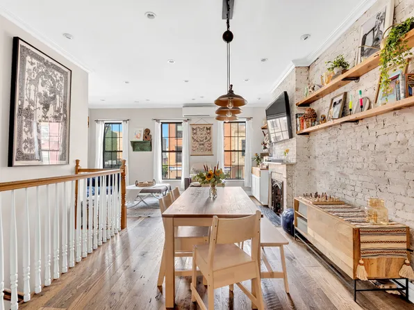 10 Carroll Street image 6 of 21