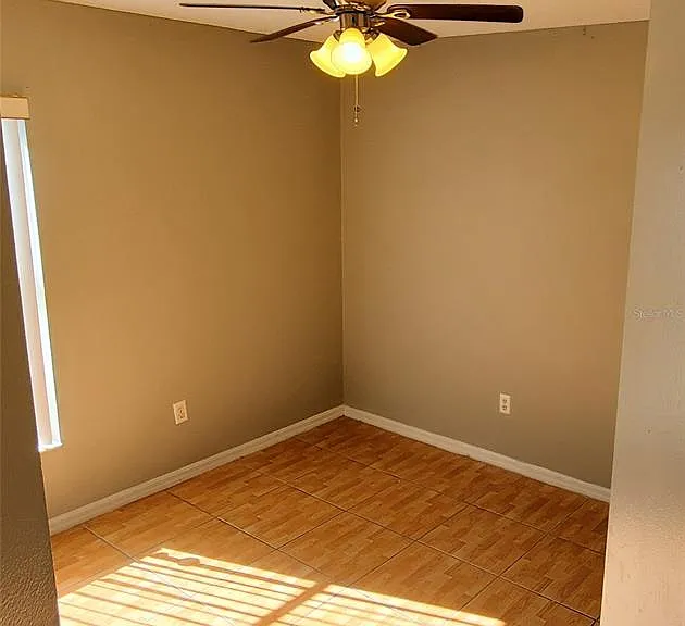 2370 Harbor Town Dr — Photo 7
