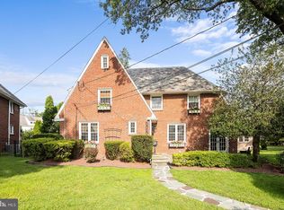 904 Drexel Ave, Drexel Hill, PA 19026