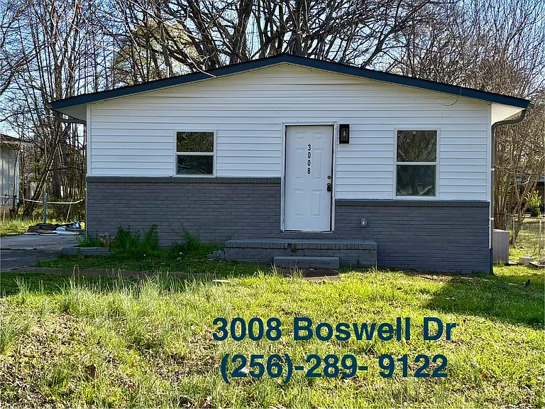 3008 Boswell Dr NW — Photo 1