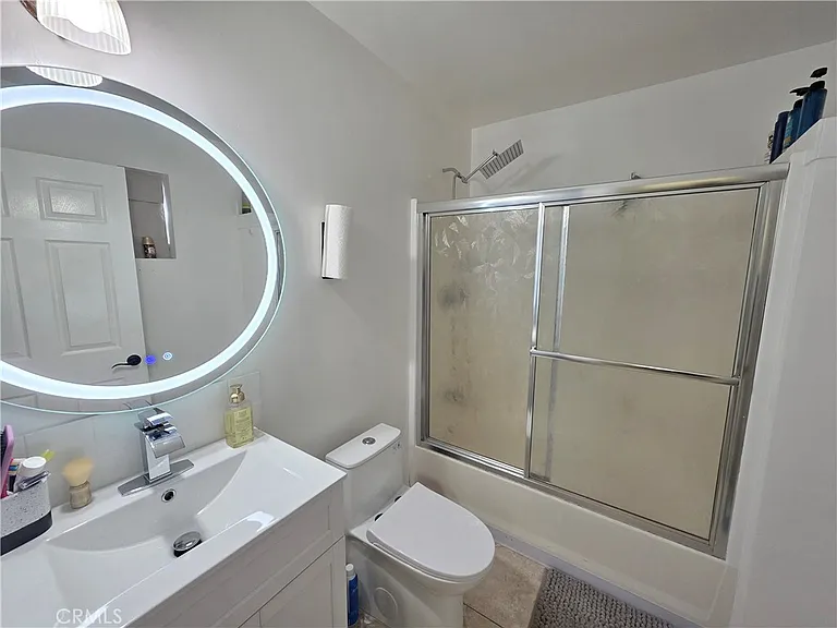 13501 Egbert St — Photo 44