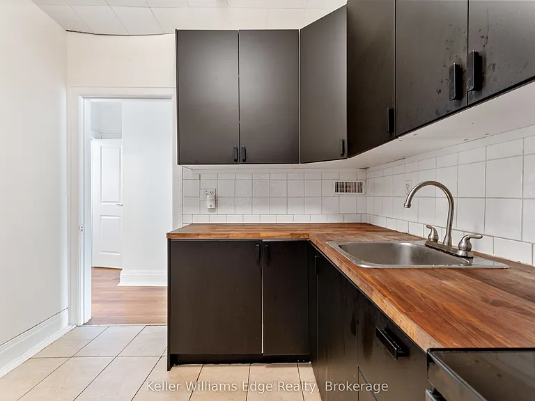 128 Herkimer St #2 — Photo 11