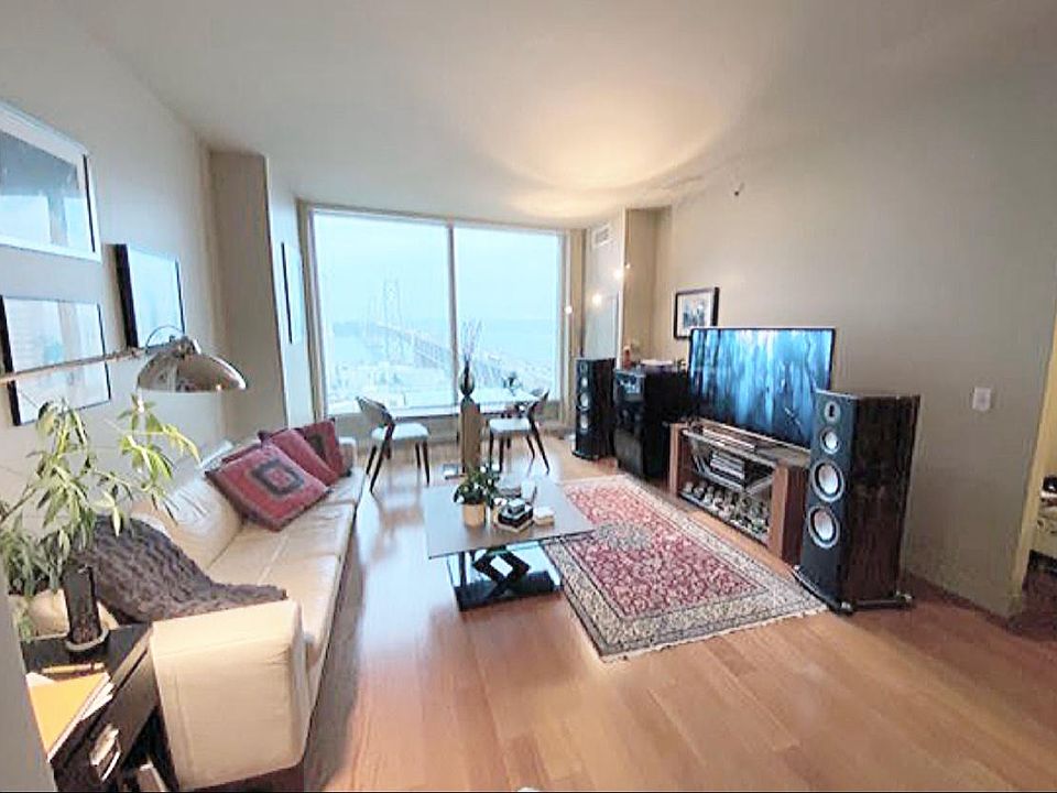 1st image of 425 1st St Unit 1401