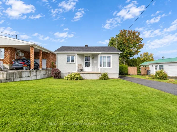 514 Catherine St, Hawkesbury, ON K6A 1Z9
