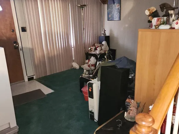 4403 Parkton St, Baltimore, MD 21229