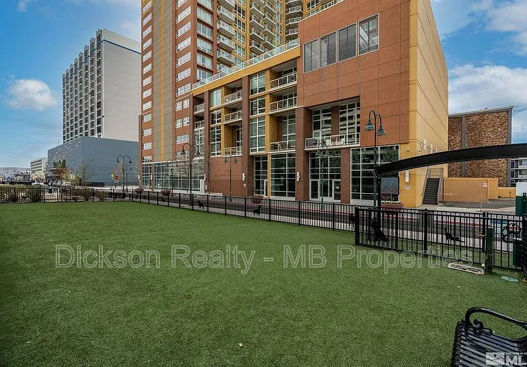 255 N Sierra St #1104 — Photo 21