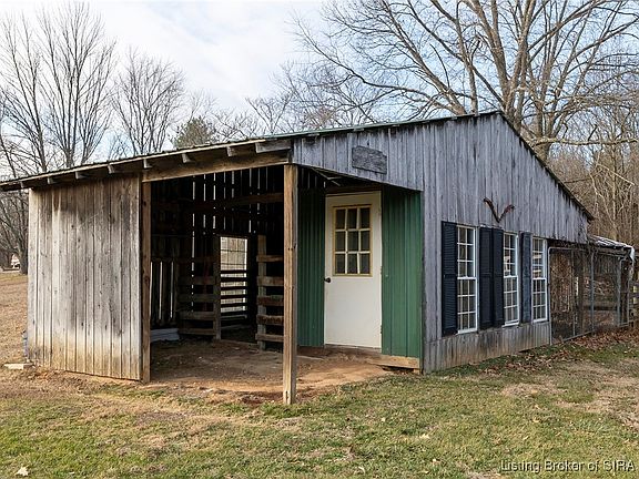 2nd image of 4249 W Grandview Road