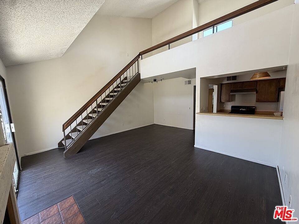 1st image of 8221 Langdon Ave Unit 204