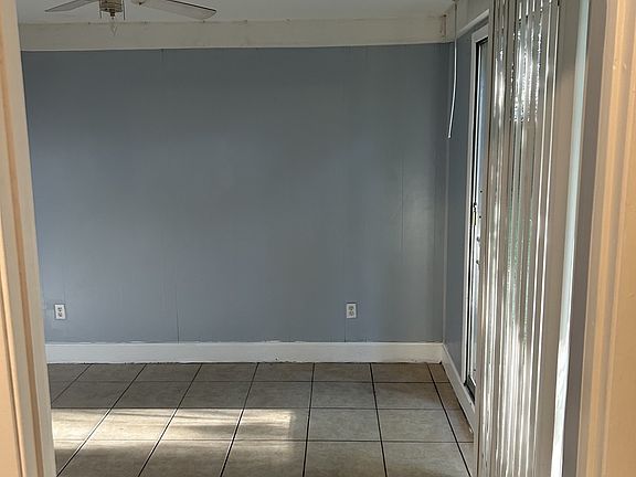4th image of 7318 Strato Rd