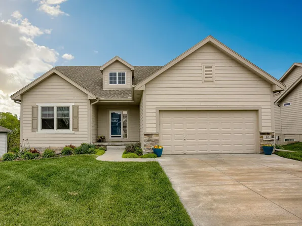 10 Alder Cir, Council Bluffs, IA 51503