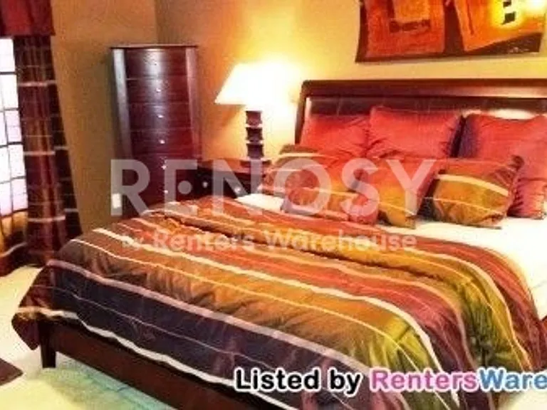 7648 Century Blvd — Photo 7