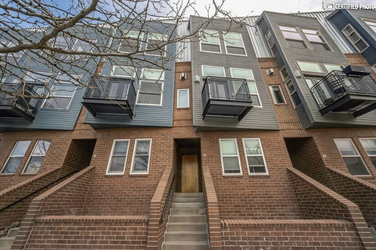 2680 Blake St — Photo 1