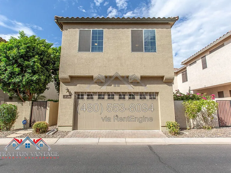 4467 E Remington Dr — Photo 5