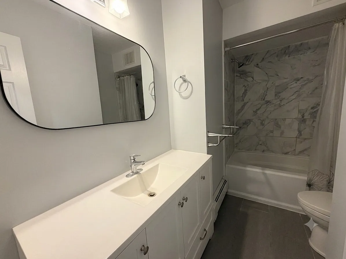 50 Penetang Street — Photo 3