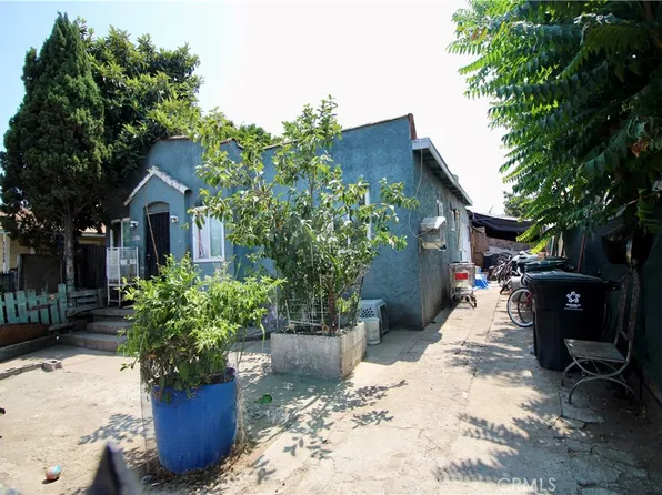 1124 E 76th Pl, Los Angeles, CA 90001