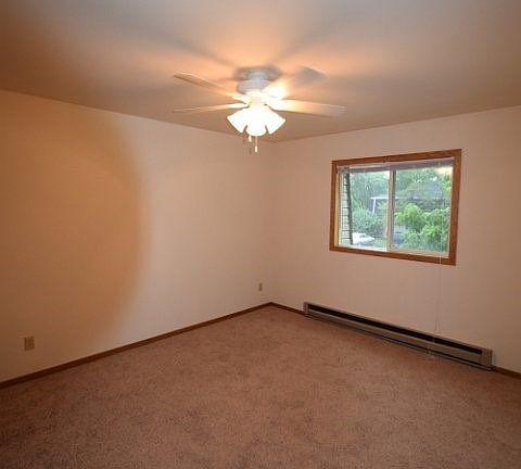5th image of 240-244 12th St #6791840