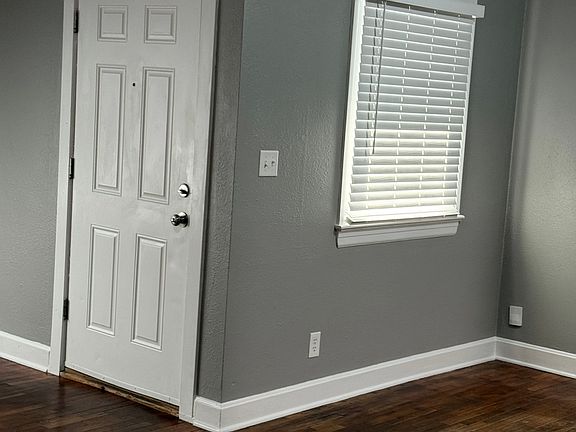 5th image of 1919 E Cherry Ct