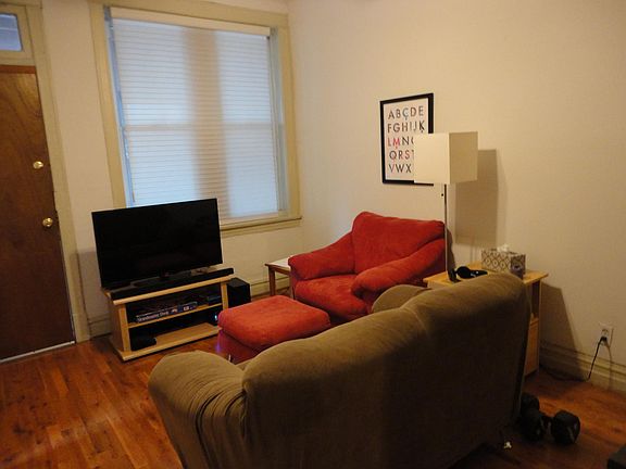 4th image of 1539 N Bell Ave Rear 1